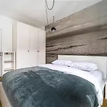 Grochowska Free Parking Apartment